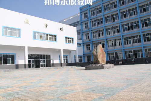 秦皇島市崇德中等職業(yè)學(xué)校2022年報名條件、招生要求、招生對象