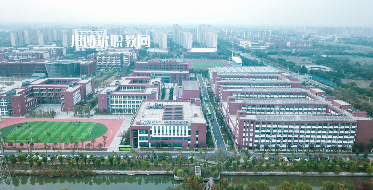 江蘇靖江中等專業(yè)學(xué)校怎么樣、好不好