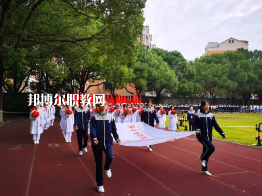 無錫衛(wèi)生高等職業(yè)技術(shù)學(xué)校2022報名條件、招生要求、招生對象