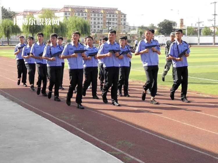 秦皇島東方航空服務(wù)中等專(zhuān)業(yè)學(xué)校2022年報(bào)名條件、招生要求、招生對(duì)象