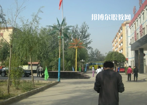 石家莊中美經(jīng)貿(mào)中等專業(yè)學(xué)校2022年報(bào)名條件、招生要求、招生對(duì)象