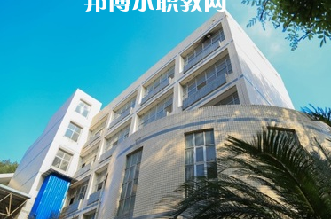 貴州科技學(xué)校2022年報名條件、招生要求、招生對象