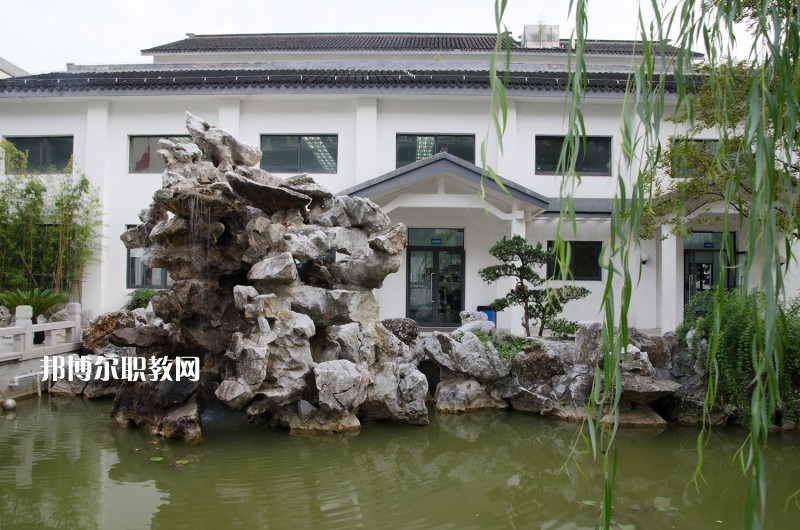 蘇州市藝術(shù)學(xué)校2022年報(bào)名條件、招生要求、招生對象