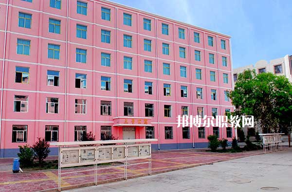 甘肅理工中等專業(yè)學(xué)校2022年學(xué)費(fèi)、收費(fèi)多少