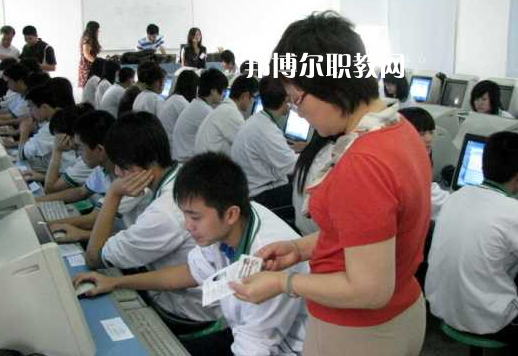 汕頭澄海職業(yè)技術(shù)學(xué)校2022年報(bào)名條件、招生要求、招生對(duì)象