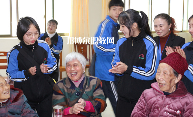 銅仁碧江中等職業(yè)學(xué)校2022年報名條件、招生要求、招生對象