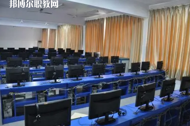 四川省信息通信學(xué)校2022年報名條件、招生對象、招生要求