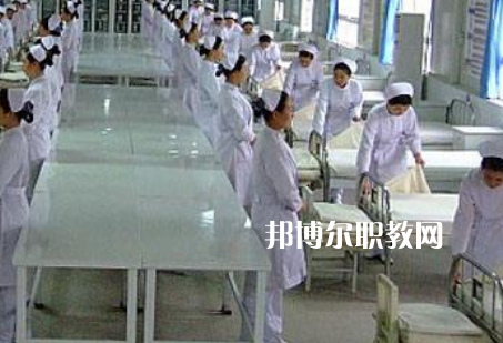 甘肅省中醫(yī)學(xué)校2022年報(bào)名條件、招生要求、招生對(duì)象