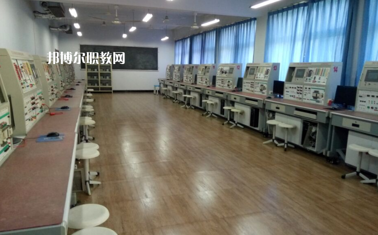 三河市職業(yè)技術(shù)教育中心2022年學(xué)費(fèi)、收費(fèi)多少