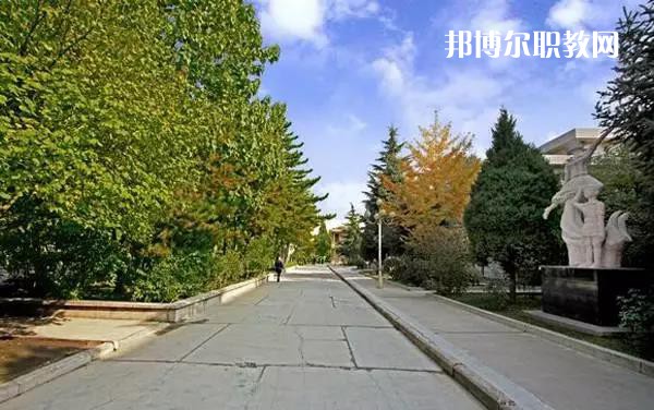 平?jīng)鰩煼秾W(xué)校2022年報(bào)名條件、招生要求、招生對(duì)象