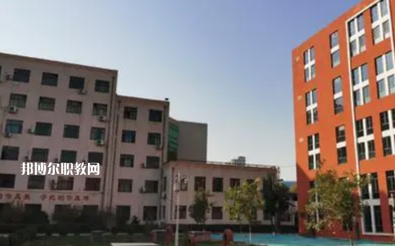 云南省普洱衛(wèi)生學(xué)校2022年報(bào)名條件、招生要求、招生對象