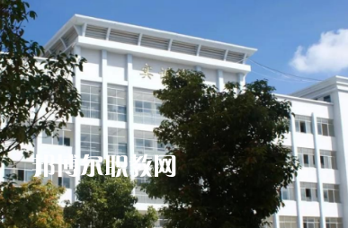 鹽源職業(yè)技術(shù)中學(xué)校2022年報(bào)名條件、招生要求、招生對象