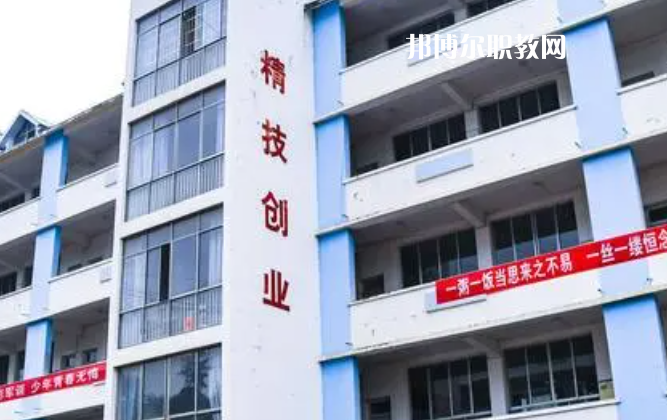 貴州龍里中等職業(yè)學(xué)校2022年報(bào)名條件、招生要求、招生對(duì)象