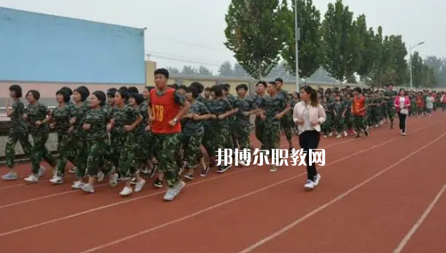 云龍縣民族職業(yè)高級中學(xué)學(xué)校2022年學(xué)費、收費多少
