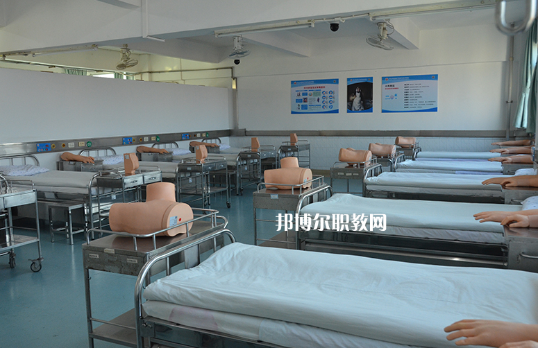 佛山市南海區(qū)衛(wèi)生職業(yè)技術(shù)學(xué)校2022年報(bào)名條件、招生要求、招生對(duì)象