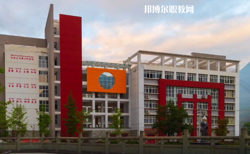 甘孜州職業(yè)技術(shù)學(xué)校2022年報(bào)名條件、招生要求、招生對(duì)象