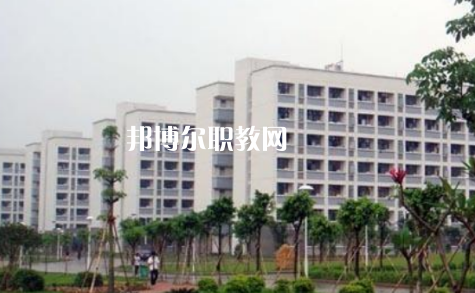 樂至縣回瀾職業(yè)中學(xué)怎么樣、好不好
