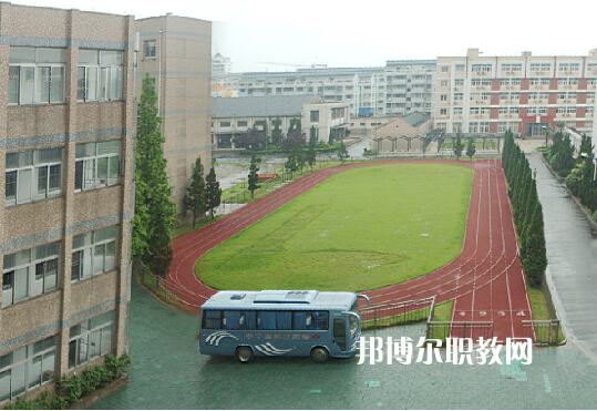 揚(yáng)州市弘揚(yáng)中等專業(yè)學(xué)校2022年報(bào)名條件、招生要求、招生對象