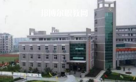 樂至縣回瀾職業(yè)中學2022年報名條件、招生要求、招生對象