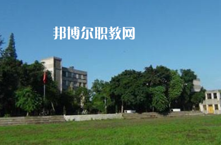 瀘州職業(yè)技術(shù)學(xué)校2022年報(bào)名條件、招生要求、招生對(duì)象