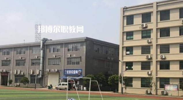 孟連縣職業(yè)高級(jí)中學(xué)2022年報(bào)名條件、招生要求、招生對(duì)象
