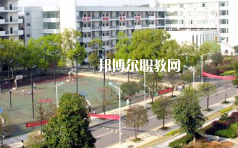 安岳縣遠(yuǎn)大科技職業(yè)學(xué)校2022年報名條件、招生要求、招生對象