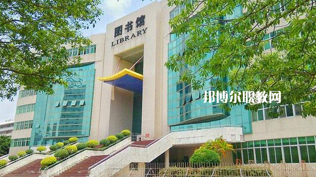 廣東石油化工職業(yè)技術(shù)學(xué)校2022年報名條件、招生要求、招生對象