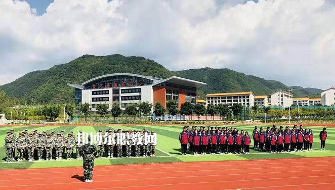 黃龍職業(yè)教育中心2022年報(bào)名條件、招生要求、招生對(duì)象