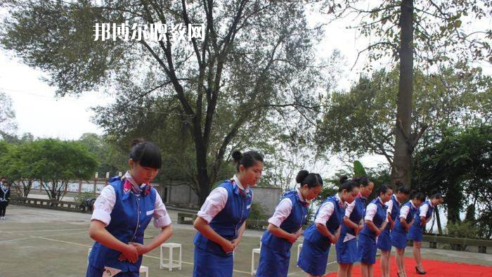 重慶萬(wàn)州商貿(mào)中等專業(yè)學(xué)校2022年報(bào)名條件、招生要求、招生對(duì)象