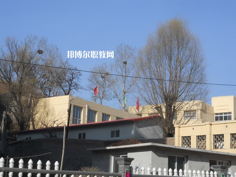 承德通達中等專業(yè)學校2022年報名條件、招生要求、招生對象