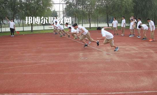 祿豐縣職業(yè)高級中學2022年報名條件、招生要求、招生對象