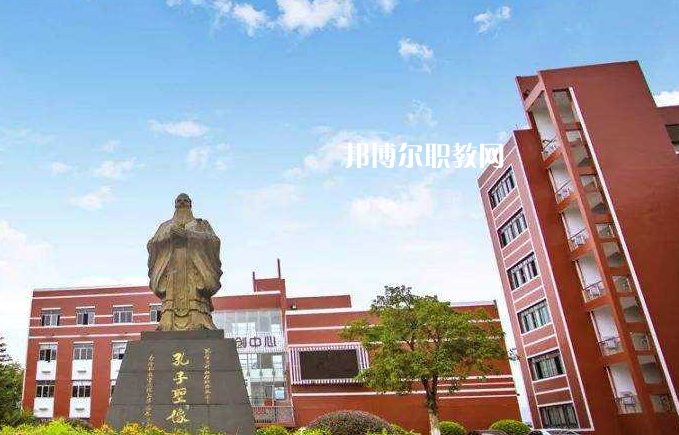 貴州輕工職業(yè)技術(shù)學(xué)院中專部2022年報名條件、招生要求、招生對象