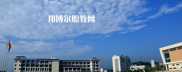 惠州東江職業(yè)技術(shù)學(xué)校2022年報名條件、招生要求、招生對象