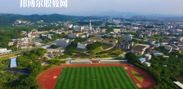 廣東省梅州市衛(wèi)生職業(yè)技術(shù)學(xué)校2022年報(bào)名條件、招生要求、招生對(duì)象