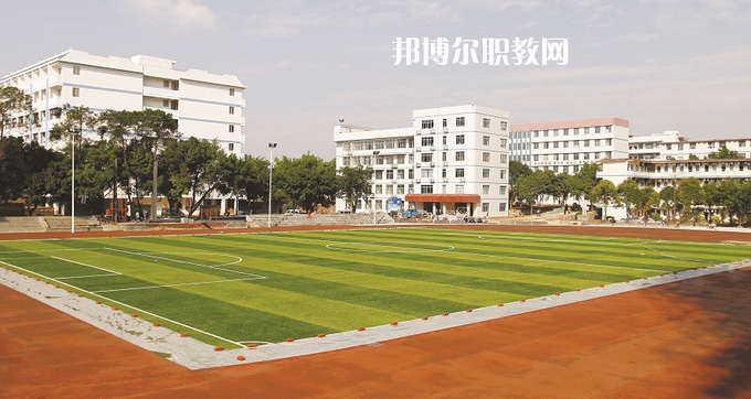 廣西工業(yè)技師學(xué)院2022年報名條件、招生要求、招生對象