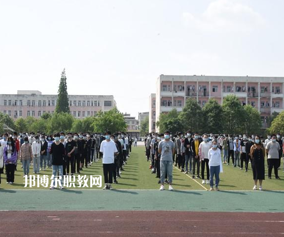 巧家縣職業(yè)高級(jí)中學(xué)2022年報(bào)名條件、招生要求、招生對(duì)象