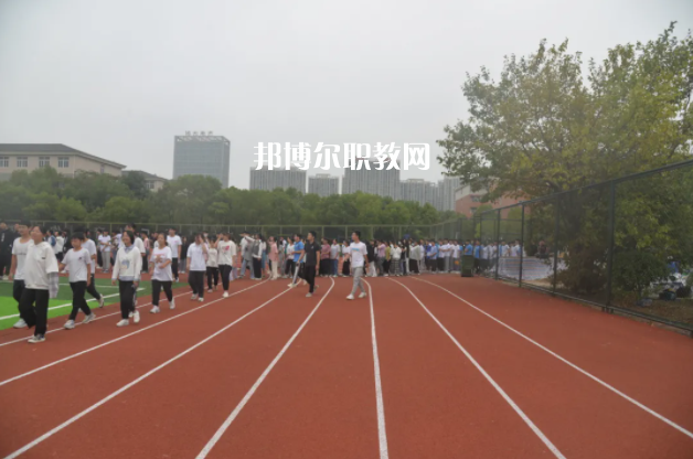 安徽明星科技中專學(xué)校2022年報(bào)名條件、招生要求、招生對(duì)象