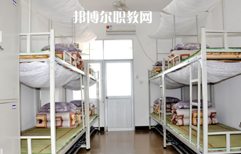 深圳第二職業(yè)技術(shù)學校2022年宿舍條件
