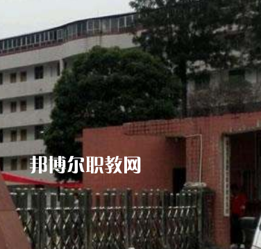 雅安職業(yè)高級(jí)中學(xué)2022年報(bào)名條件、招生要求、招生對(duì)象