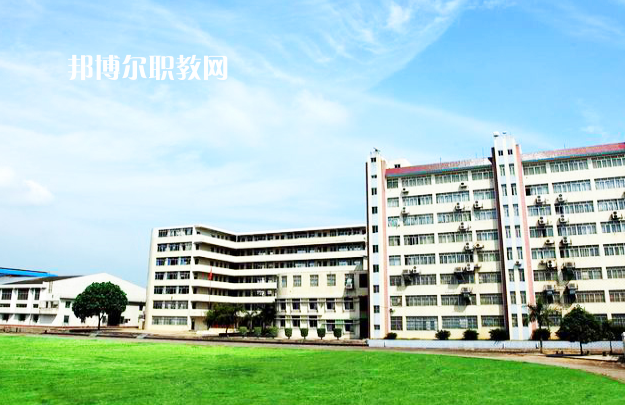 廣西交通運輸學校2022年報名條件、招生要求、招生對象