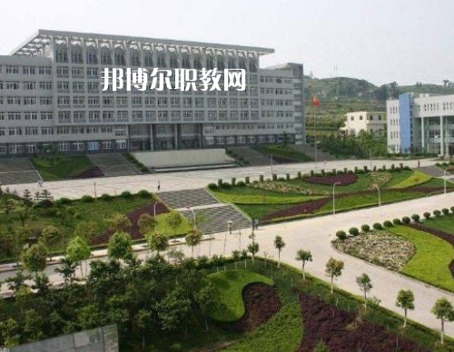 重慶萬州三峽服裝藝術學校2022年報名條件、招生要求、招生對象
