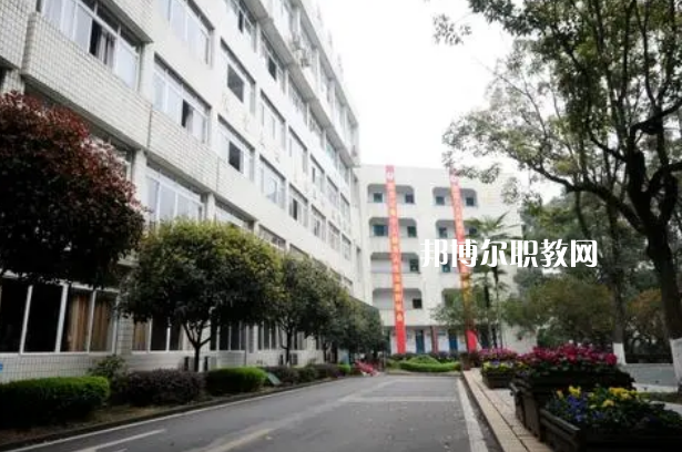 四川質量技術監(jiān)督學校2022年招生辦聯(lián)系電話
