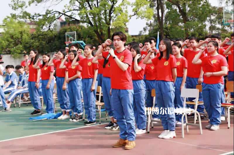 惠州華科職業(yè)高級中學2022年報名條件、招生要求、招生對象