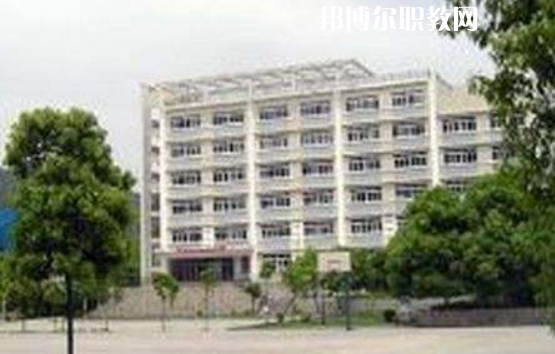 廣安鄰水金科職業(yè)技術(shù)學校2022年報名條件、招生要求、招生對象