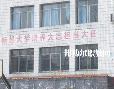 鄰水柑子職業(yè)技術(shù)學(xué)校2022年報名條件、招生要求、招生對象
