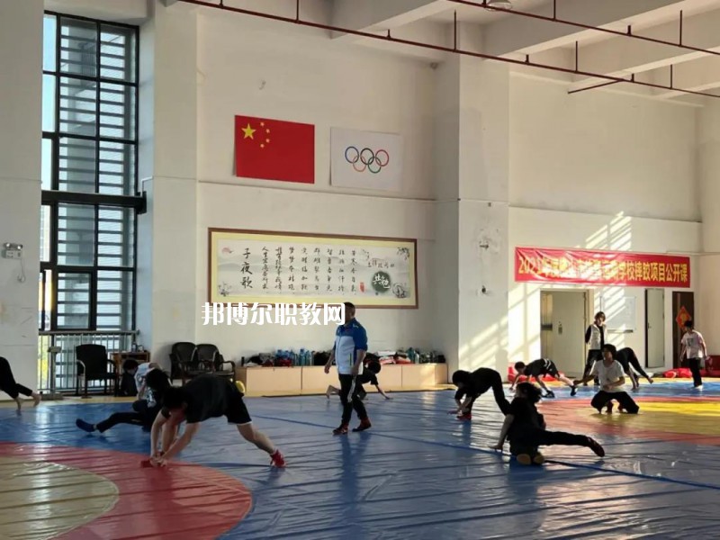 佛山體育運動學(xué)校2022年報名條件、招生要求、招生對象