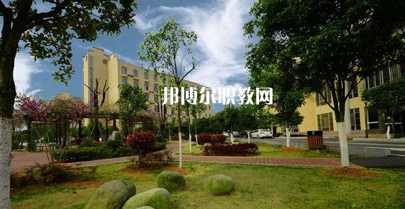 石家莊市第一職業(yè)中專學校2022年報名條件、招生要求、招生對象