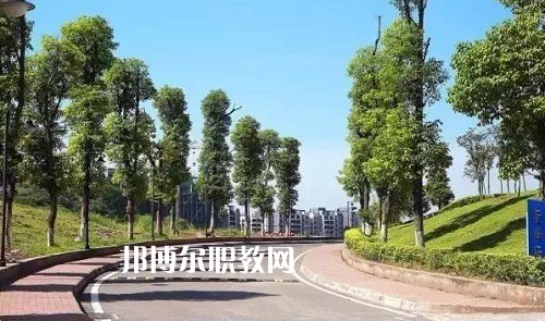 楚雄機械電子職業(yè)技術(shù)學(xué)校2022年報名條件、招生要求、招生對象
