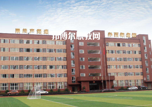 重慶工業(yè)管理職業(yè)學(xué)校2022年報(bào)名條件、招生要求、招生對(duì)象