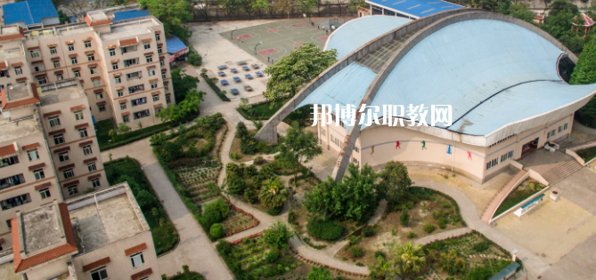 成都中醫(yī)藥大學(xué)附屬醫(yī)院針灸學(xué)校怎么樣、好不好